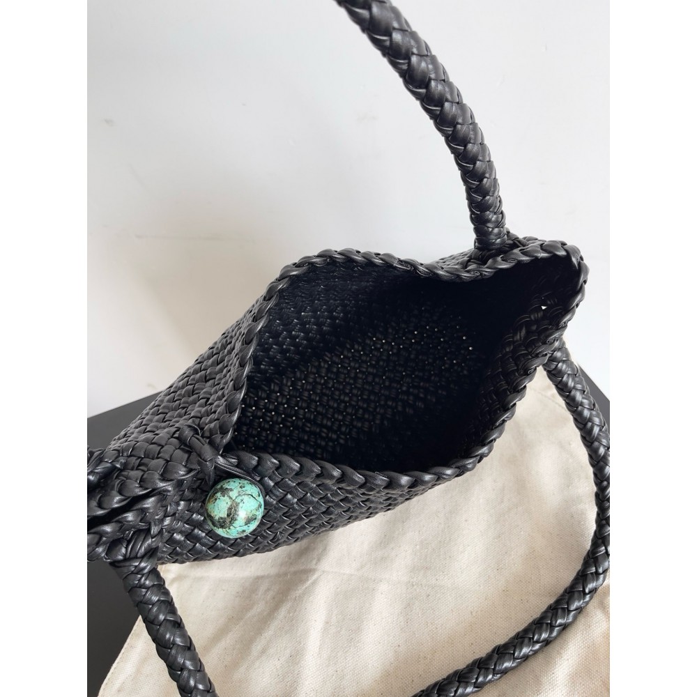 Bottega veneta Tosca shoulder bag 27x18cm small pearl Bags