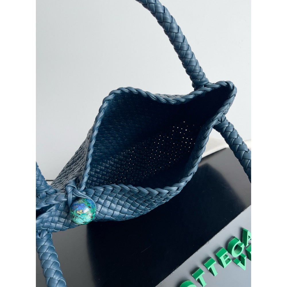 Bottega veneta Tosca shoulder bag 27x18cm small pearl Bags