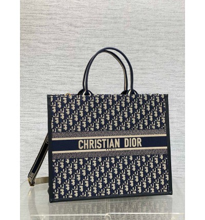 Dior Book Tote Large size 42 x 35 x 18.5 cm