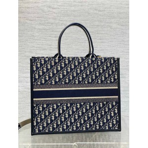 Dior Book Tote Large size 42 x 35 x 18.5 cm Bags