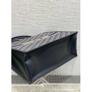 Dior Book Tote Large size 42 x 35 x 18.5 cm Bags