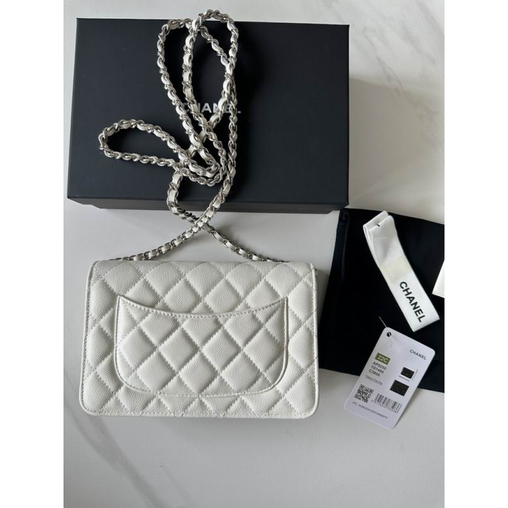 Chanel classic flap leather grained 19x12cm white silver chain Bags