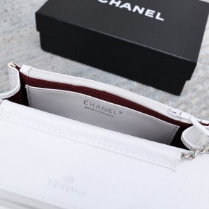 Chanel classic flap leather grained 19x12cm white silver chain Bags
