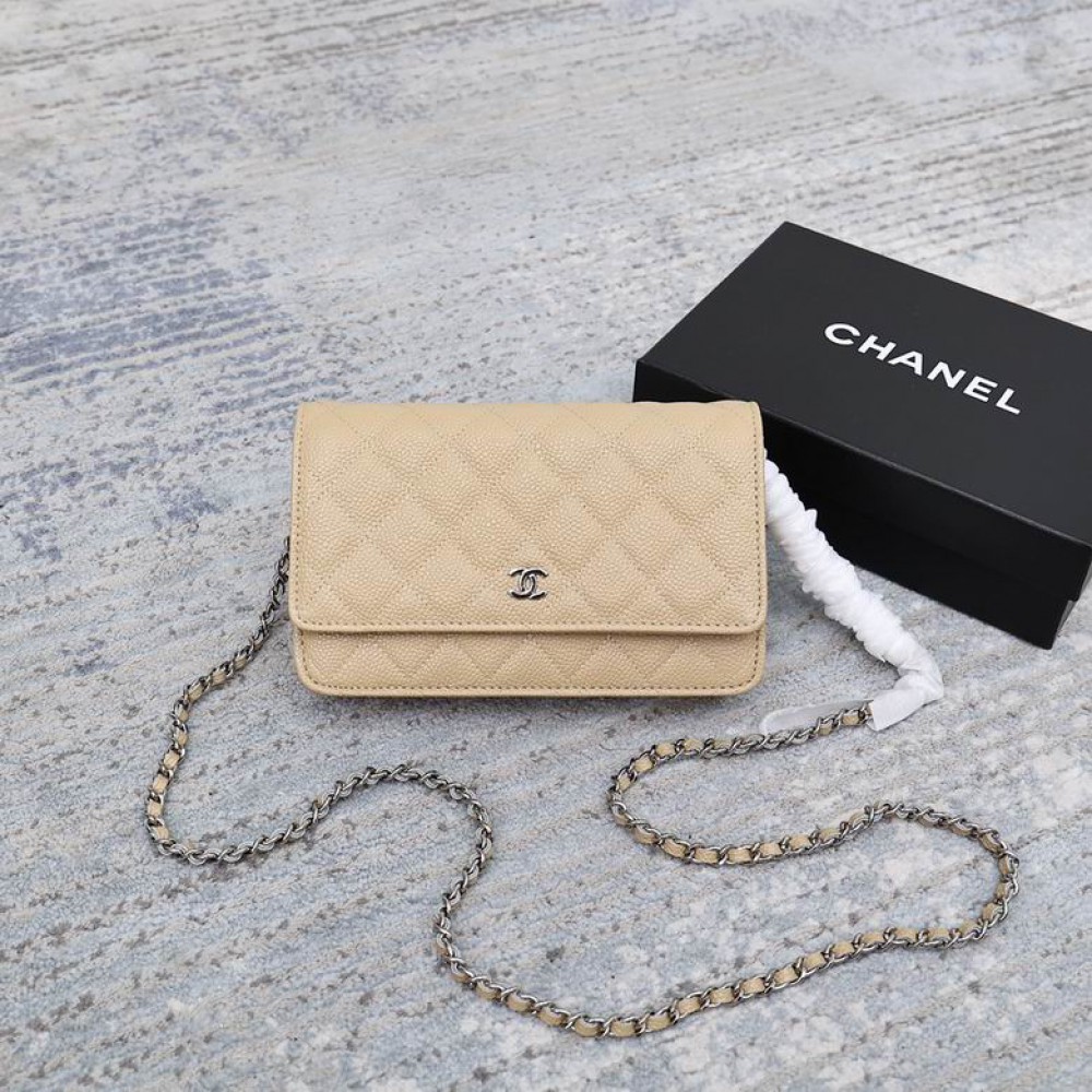 Chanel classic flap leather grained 19x12cm beige silver chain Bags