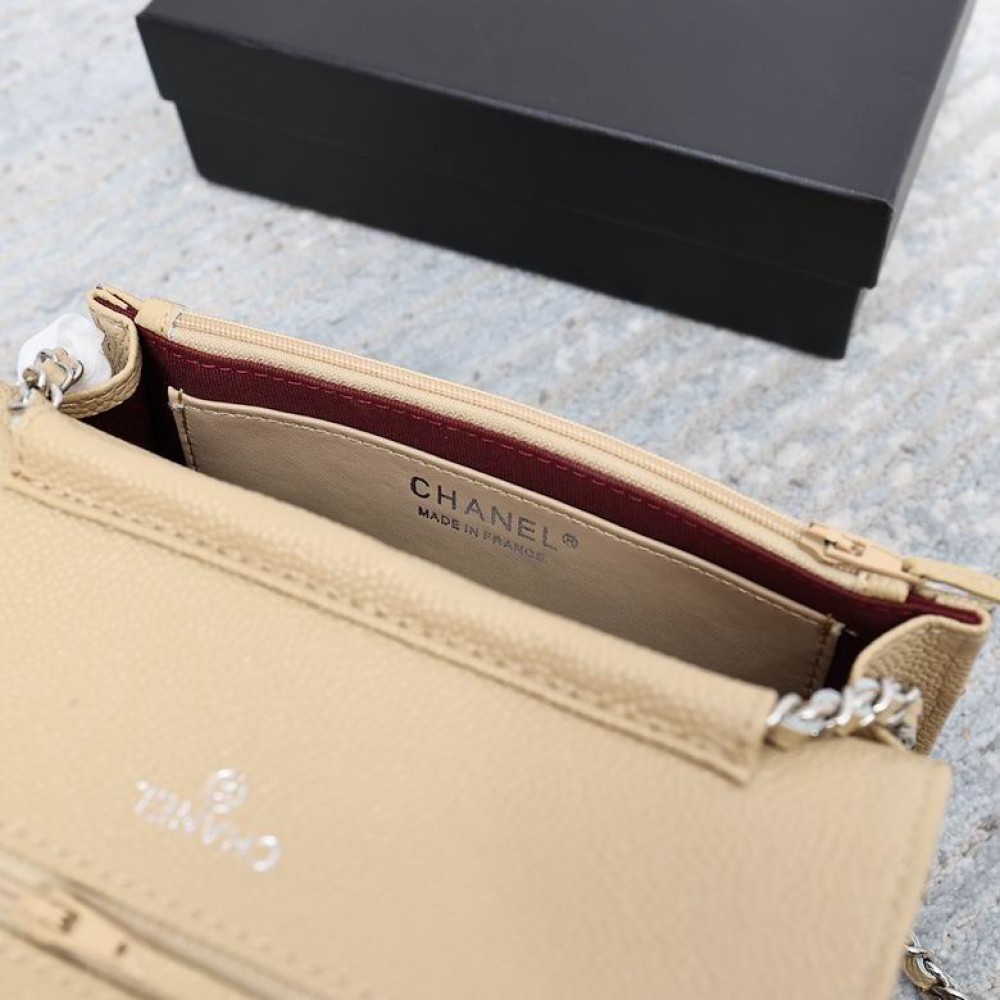 Chanel classic flap leather grained 19x12cm beige silver chain Bags