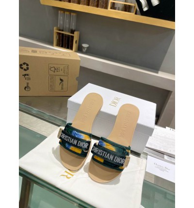 Dior slides 36-42