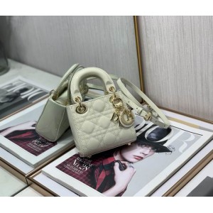 Dior Micro Lady Bag 12 x 10.2 x 5 cm pattent cannage leather Bags
