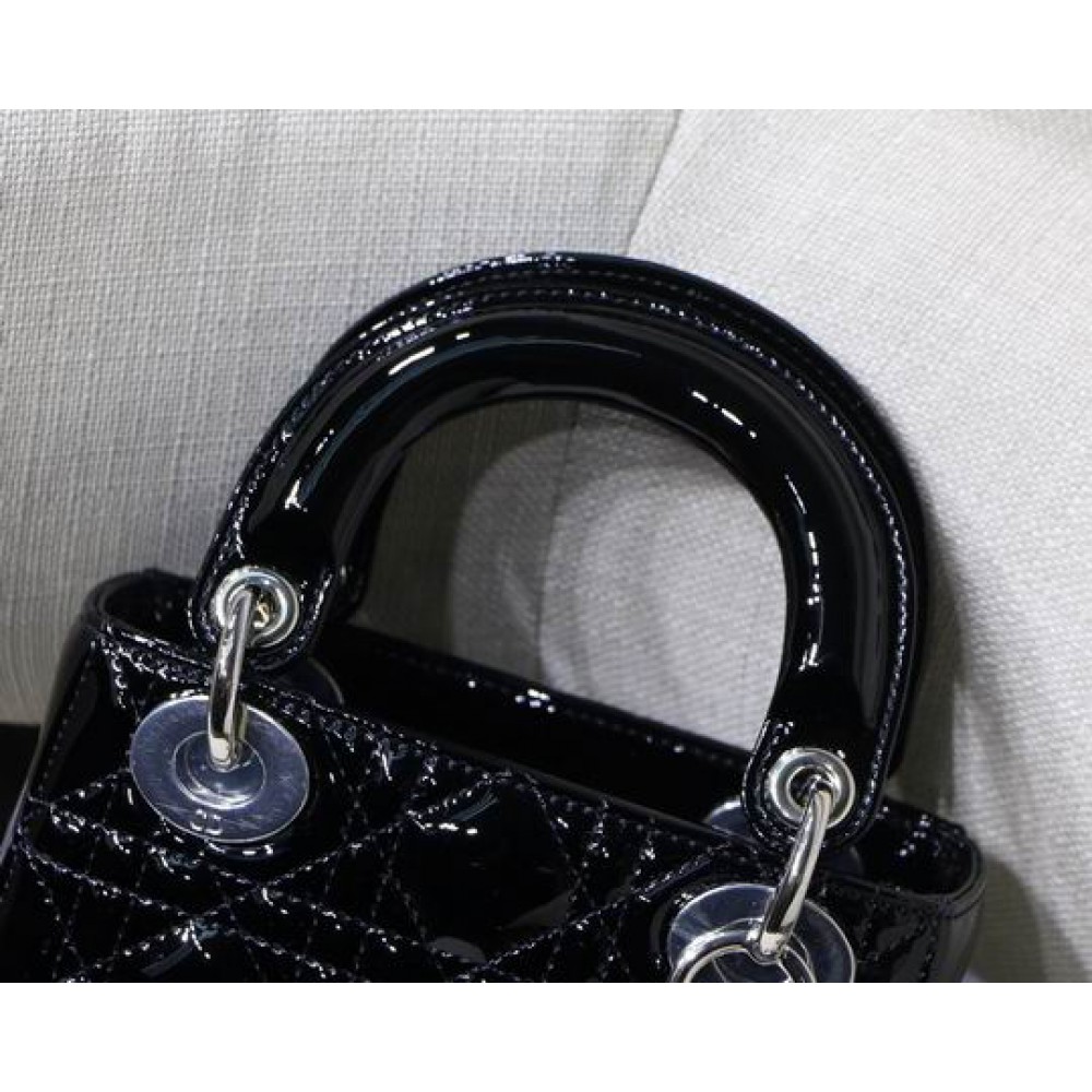Dior Mini Lady Bag 17 x 15 x 7 cm pattent cannage leather Bags