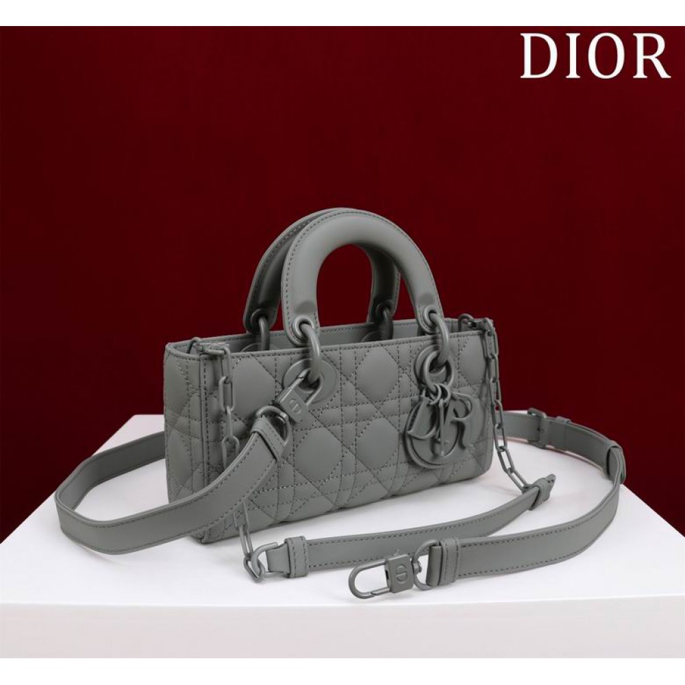 Dior Small Lady D-Joy Bag Ultramatte 22 x 12 x 6 cm Bags