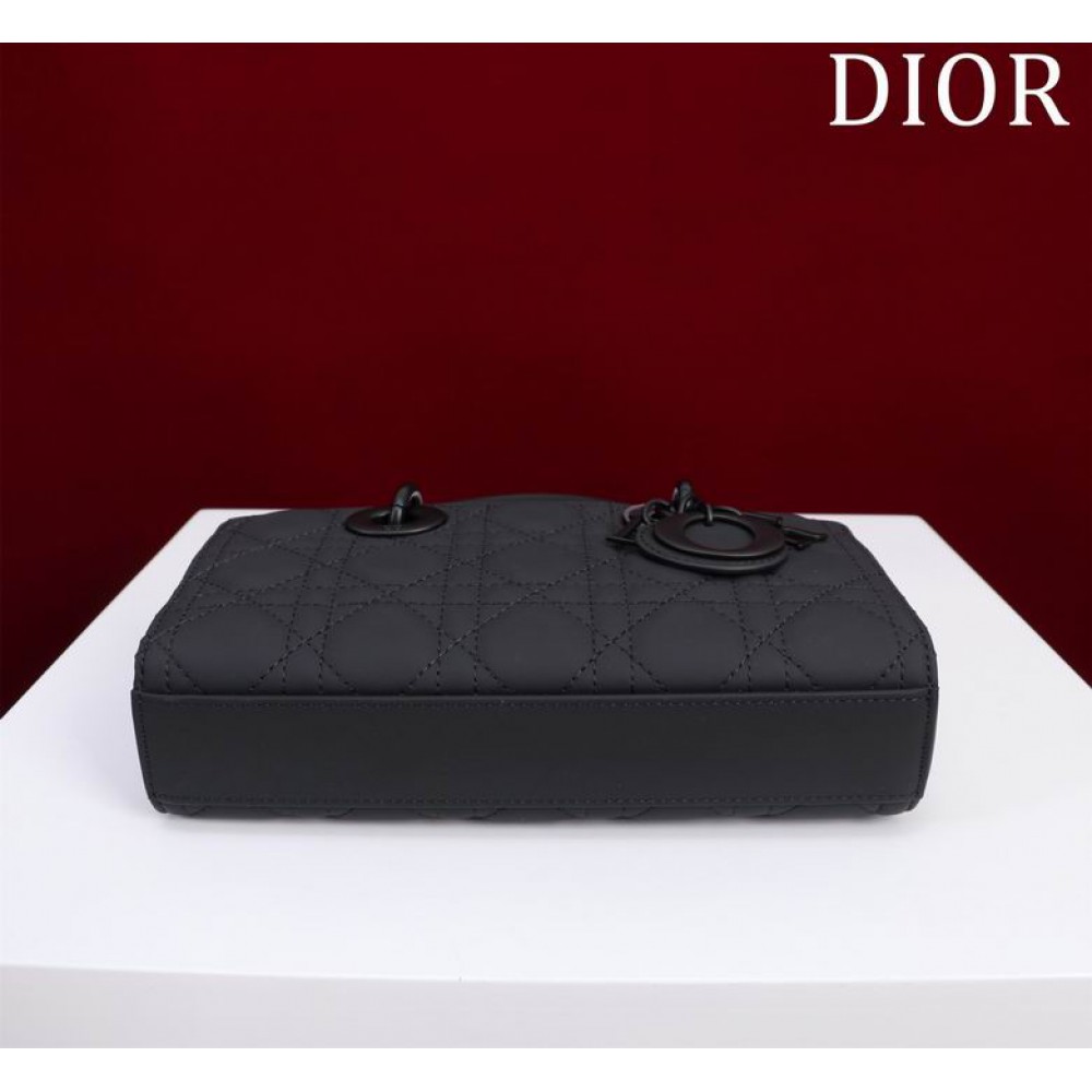Dior Small Lady D-Joy Bag Ultramatte 22 x 12 x 6 cm Bags