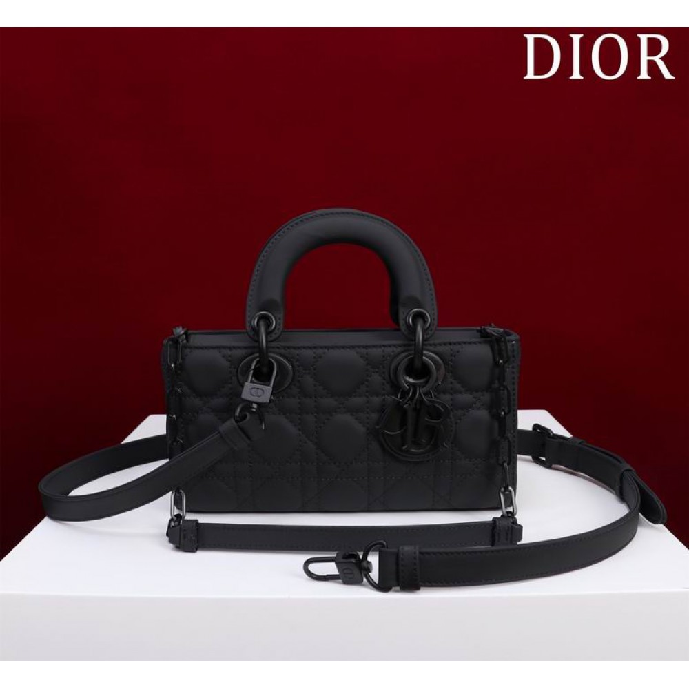 Dior Small Lady D-Joy Bag Ultramatte 22 x 12 x 6 cm Bags