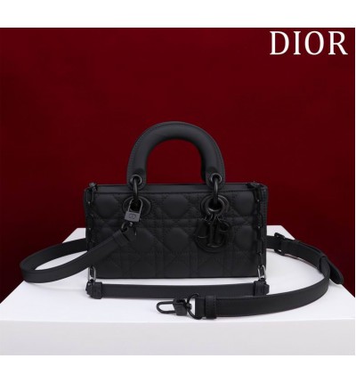 Dior Small Lady D-Joy Bag Ultramatte 22 x 12 x 6 cm