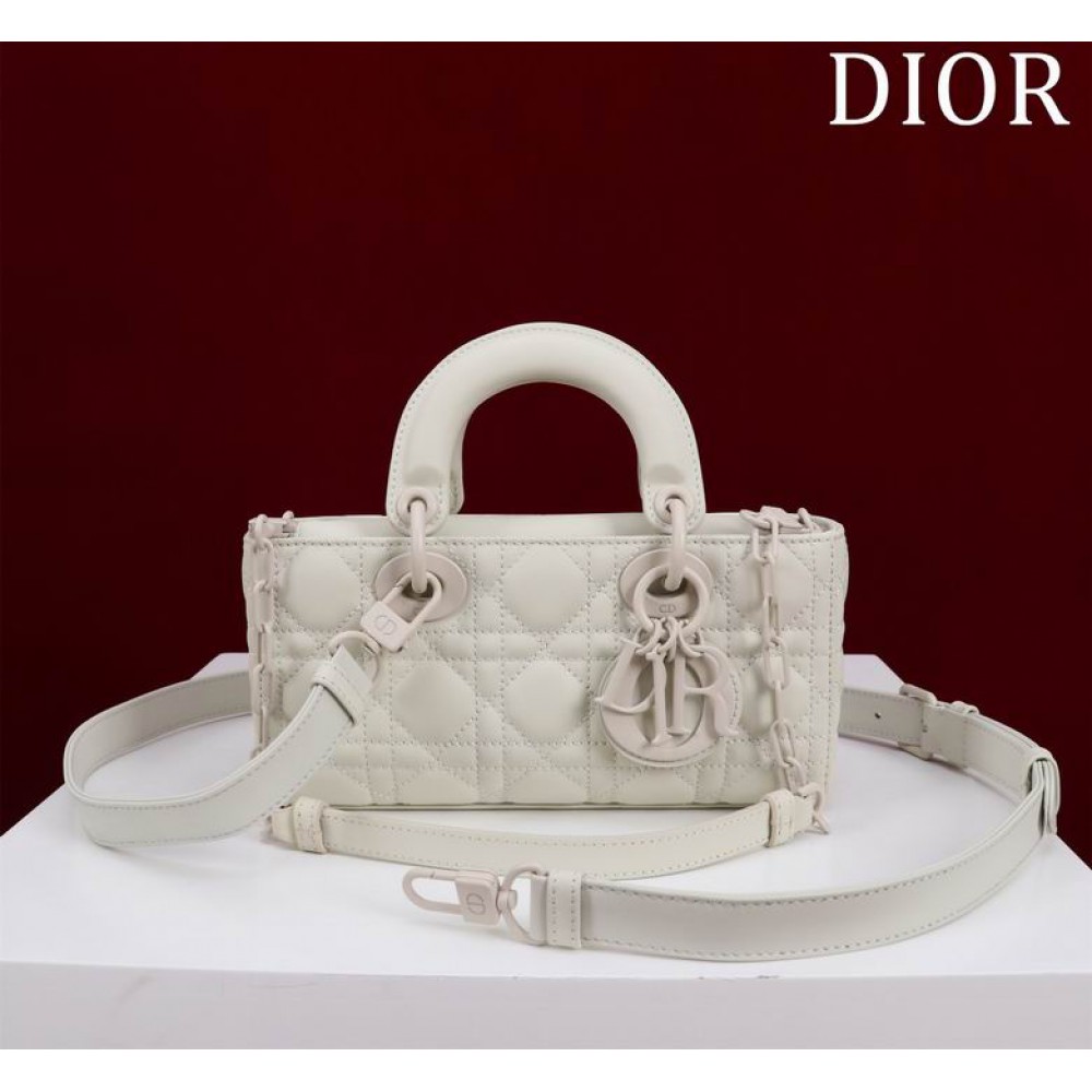 Dior Small Lady D-Joy Bag Ultramatte 22 x 12 x 6 cm Bags