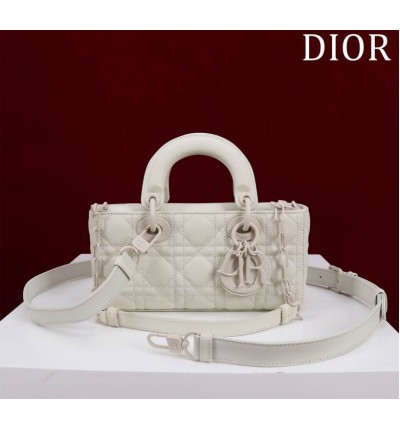 Dior Small Lady D-Joy Bag Ultramatte 22 x 12 x 6 cm