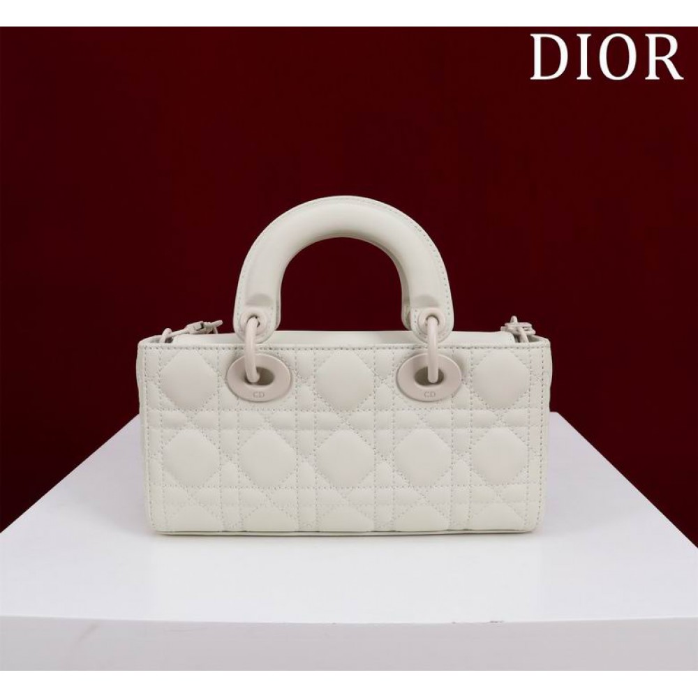 Dior Small Lady D-Joy Bag Ultramatte 22 x 12 x 6 cm Bags