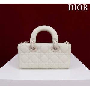 Dior Small Lady D-Joy Bag Ultramatte 22 x 12 x 6 cm Bags