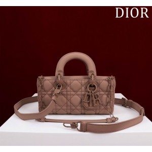 Dior Small Lady D-Joy Bag Ultramatte 22 x 12 x 6 cm Bags
