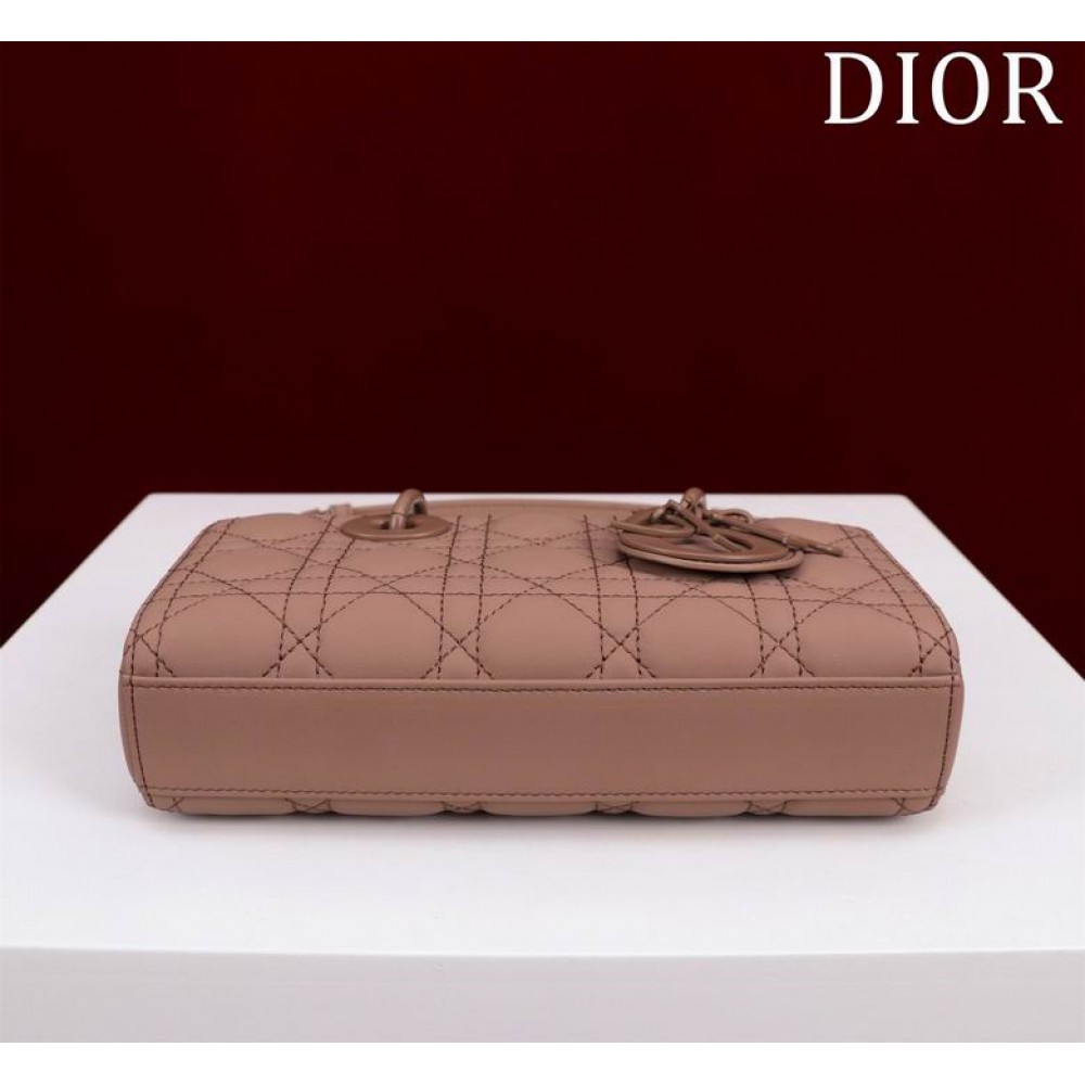 Dior Small Lady D-Joy Bag Ultramatte 22 x 12 x 6 cm Bags