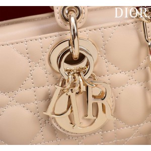 Dior Small Lady D-Joy Bag Cannage Lambskin 22 x 12 x 6 cm Bags