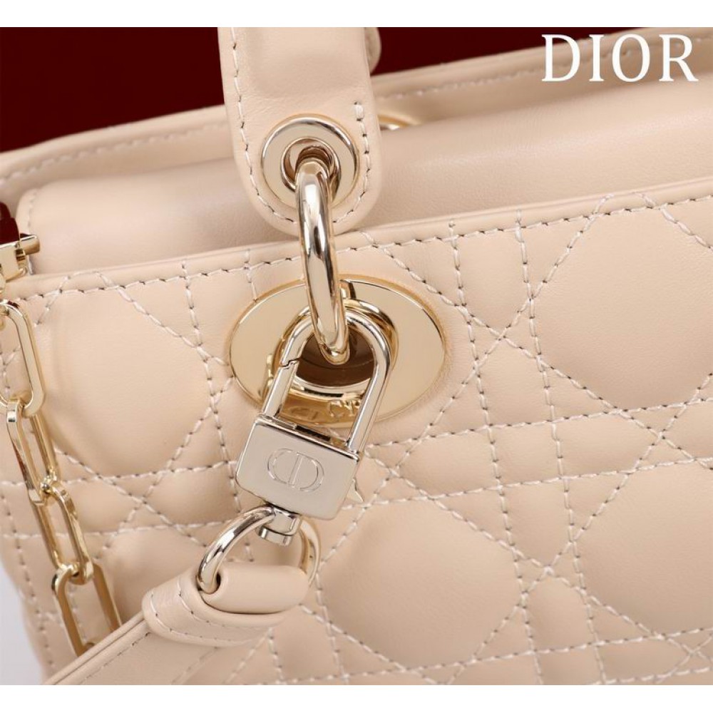 Dior Small Lady D-Joy Bag Cannage Lambskin 22 x 12 x 6 cm Bags