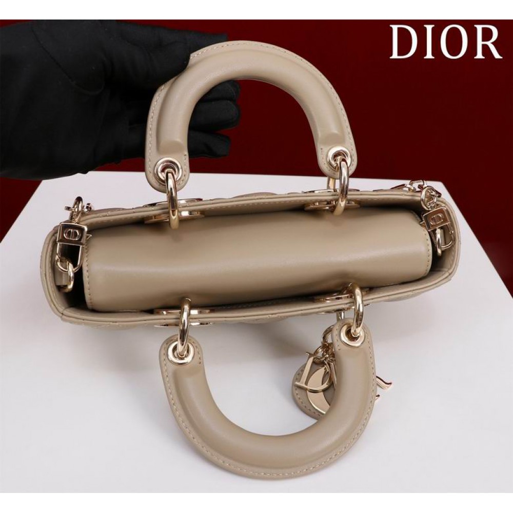 Dior Small Lady D-Joy Bag Cannage Lambskin 22 x 12 x 6 cm Bags