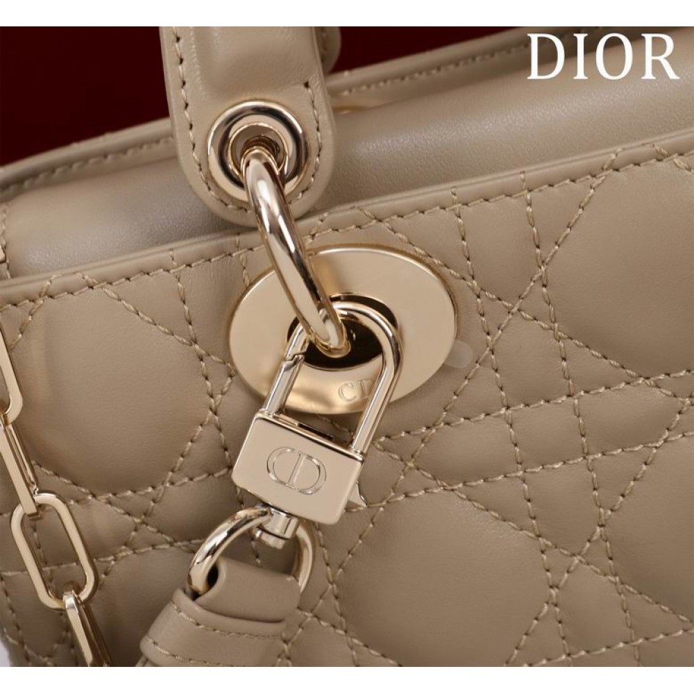 Dior Small Lady D-Joy Bag Cannage Lambskin 22 x 12 x 6 cm Bags