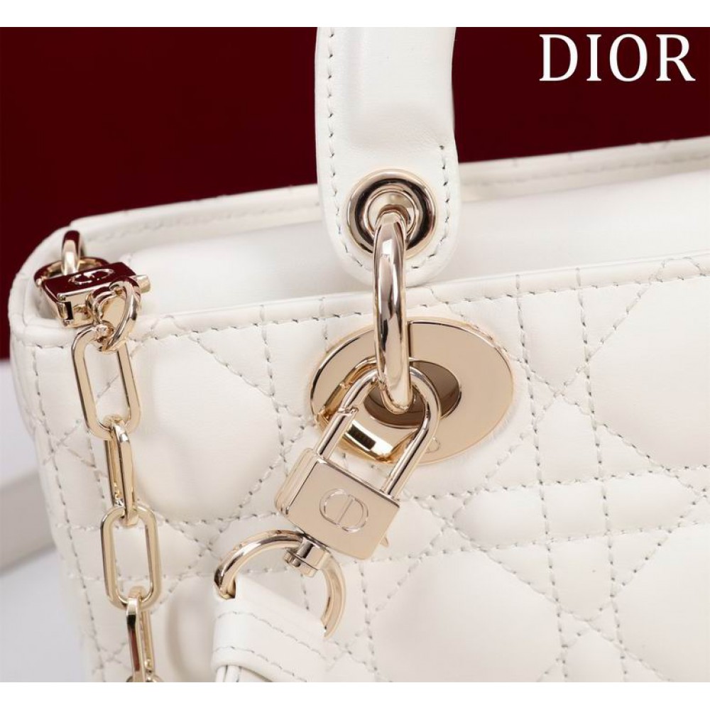 Dior Small Lady D-Joy Bag Cannage Lambskin 22 x 12 x 6 cm Bags