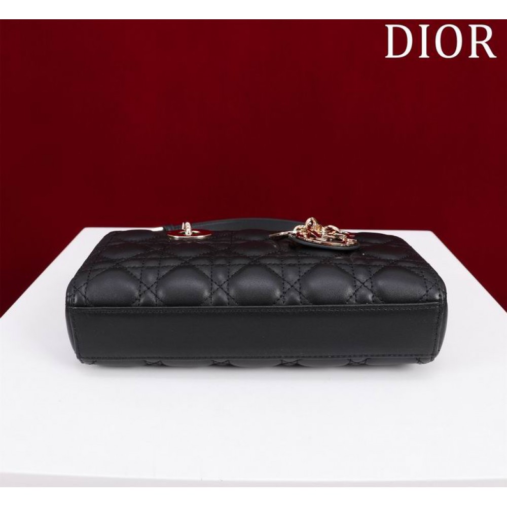 Dior Small Lady D-Joy Bag Cannage Lambskin 22 x 12 x 6 cm Bags
