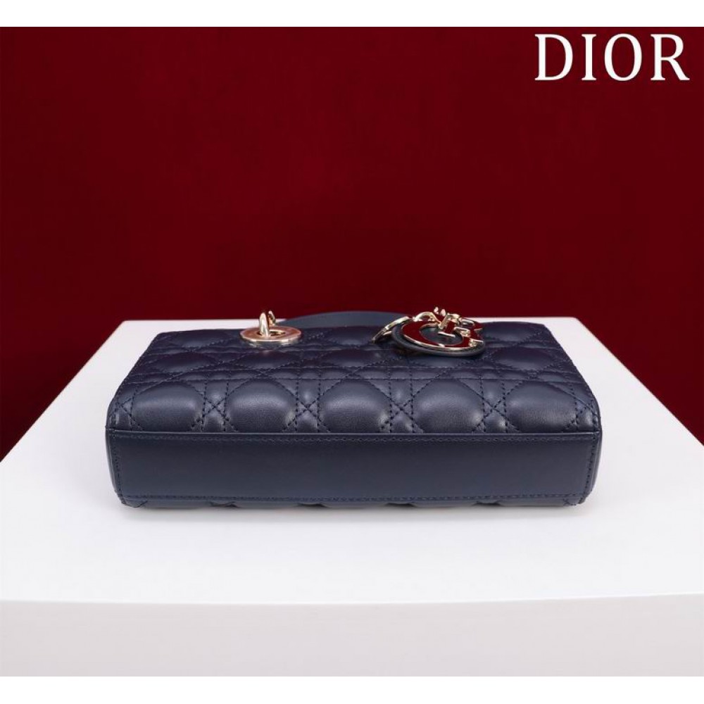 Dior Small Lady D-Joy Bag Cannage Lambskin 22 x 12 x 6 cm Bags