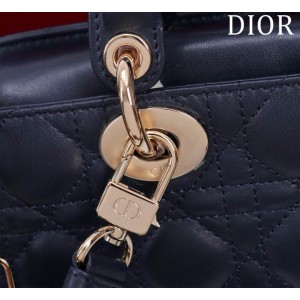 Dior Small Lady D-Joy Bag Cannage Lambskin 22 x 12 x 6 cm Bags