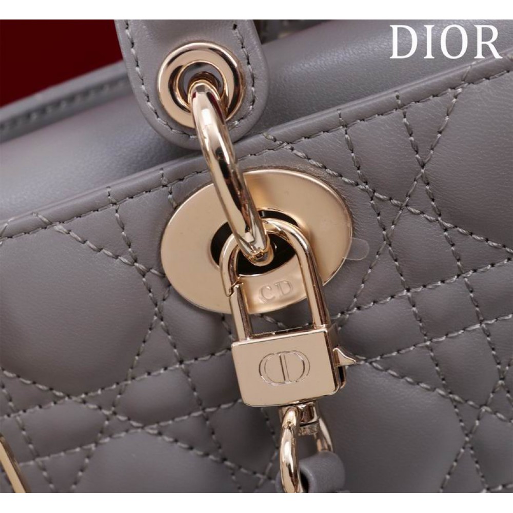 Dior Small Lady D-Joy Bag Cannage Lambskin 22 x 12 x 6 cm Bags