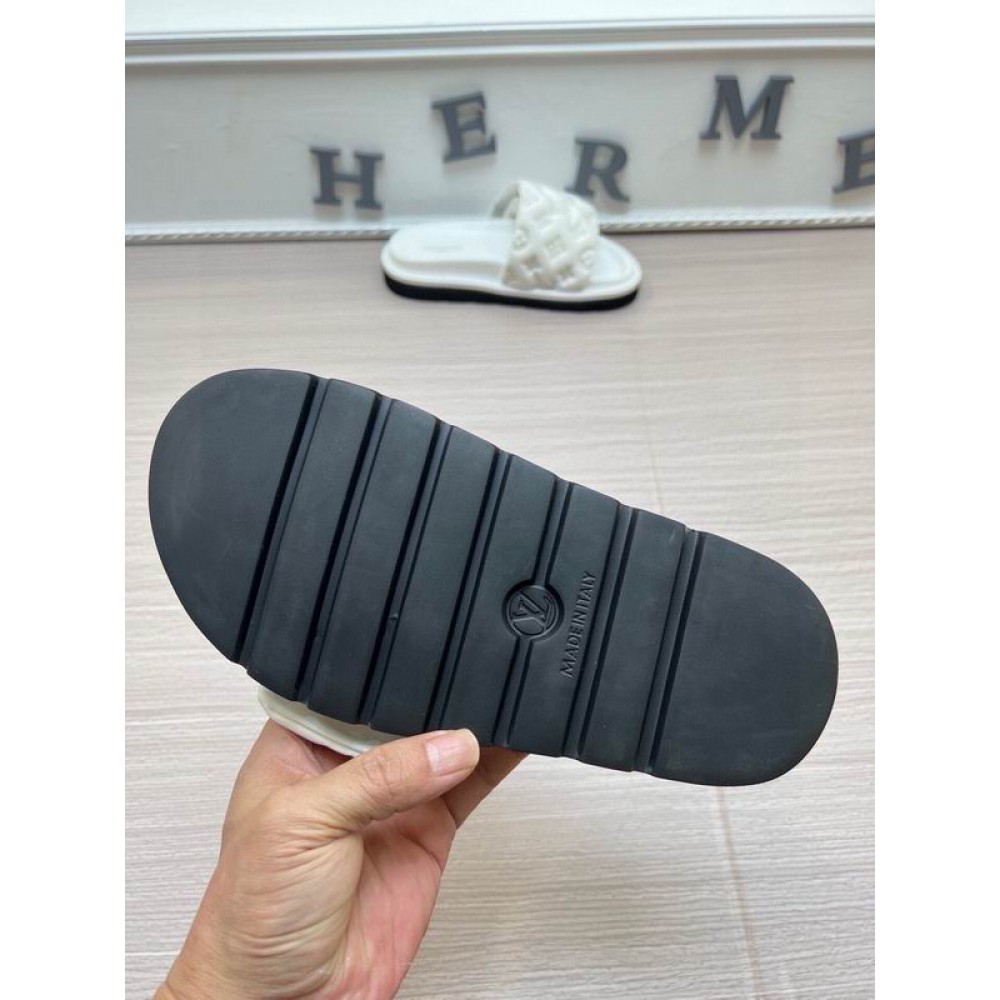 Lv slippers 35-41 puffer Shoes