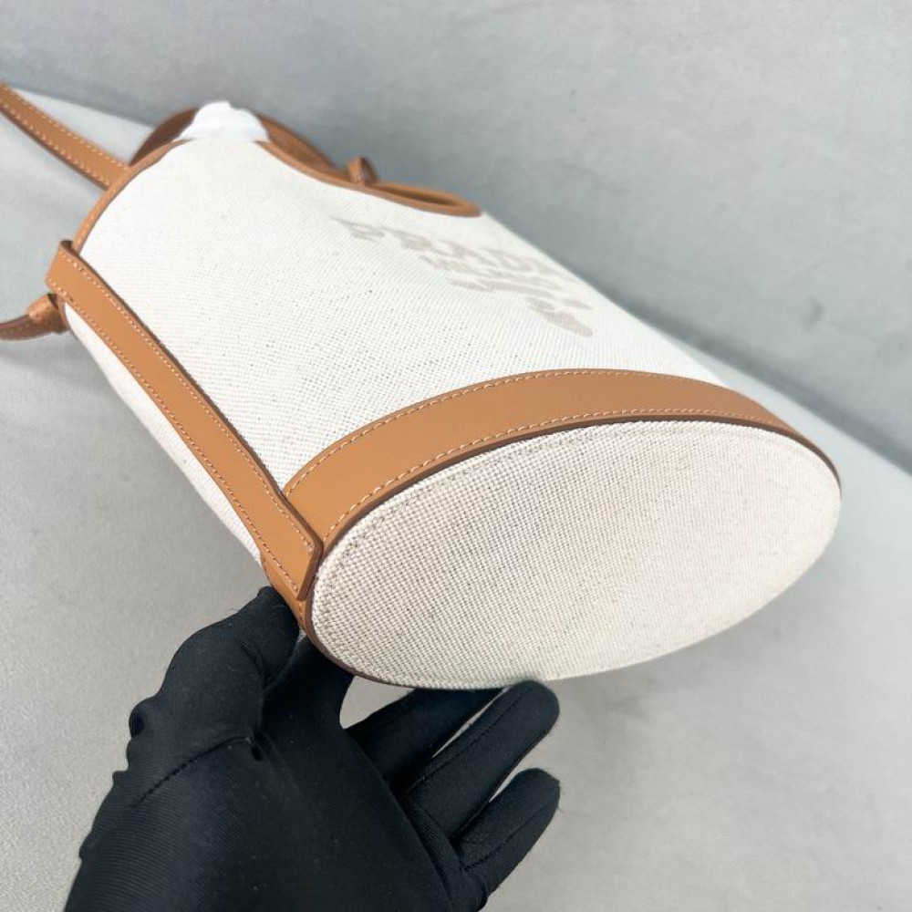 Prada Linen blend and leather mini-buckle bag 21x18x9cm 