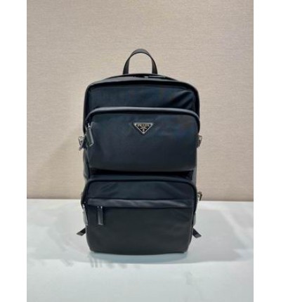 Prada backpack 45 x25,5x21,5cm