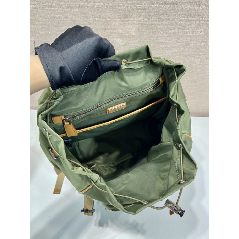 Prada backpack 45 x27x17cm Bags
