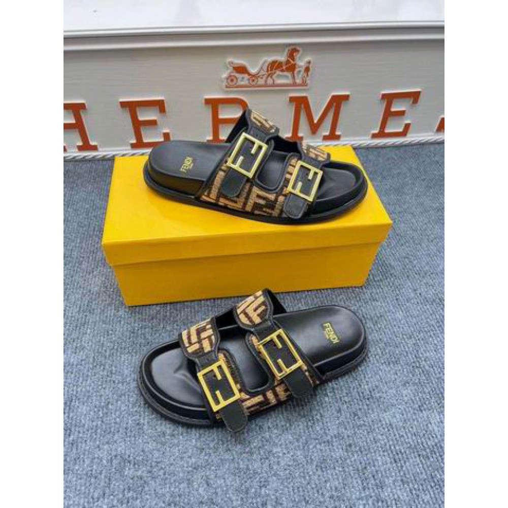 Fendi sandals 36-45 Shoes
