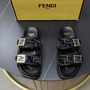 Fendi sandals 36-45 Shoes