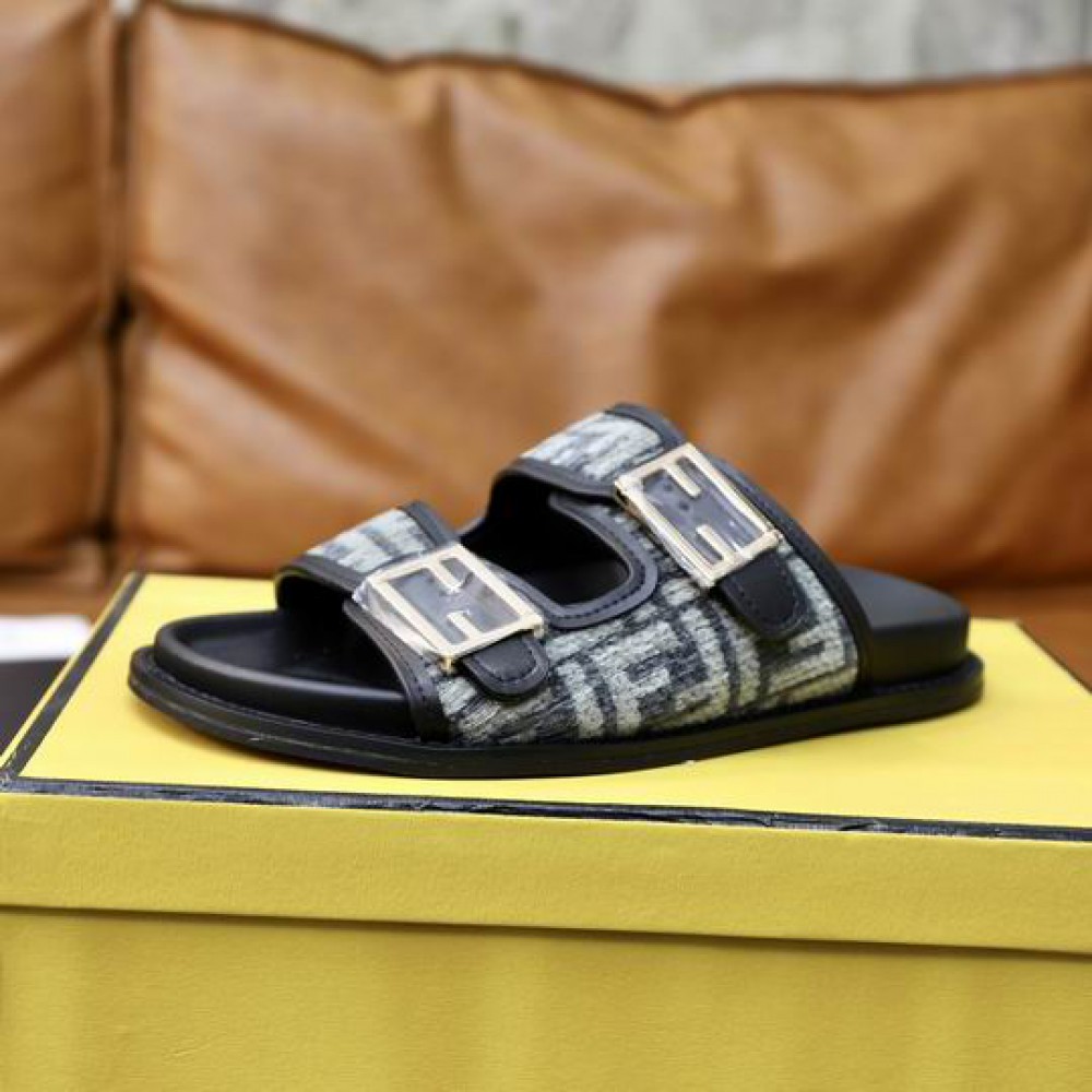 Fendi sandals 36-45 Shoes