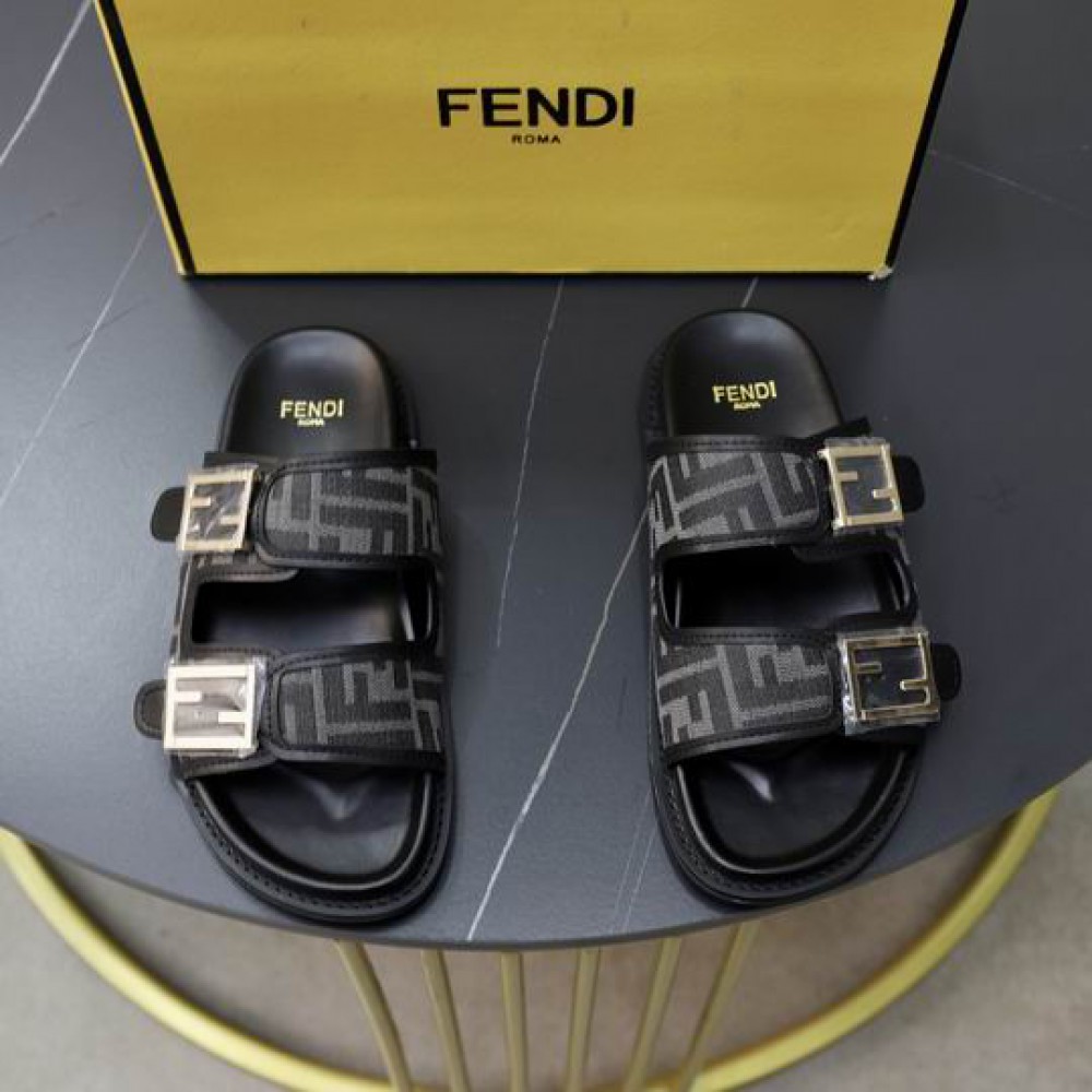 Fendi sandals 36-45 Shoes