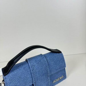 Jacquemus Le grand Bambino 23.5x13cm Bags