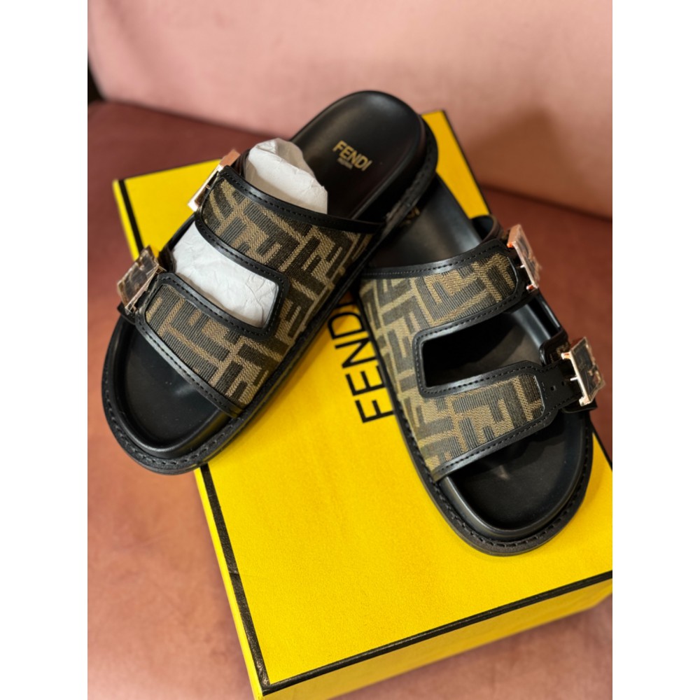 Fendi sandals 35-41 Shoes