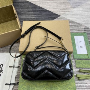 Gucci GG Marmont small shoulder bag 24 x 13 x 7cm 802448 Bags