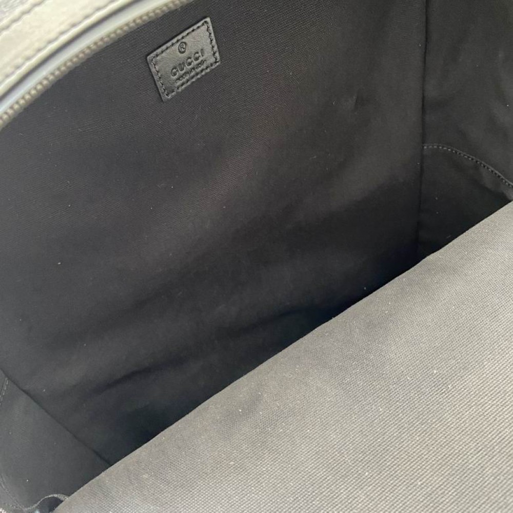 Gucci GG Supreme canvas 792123 W28cm x H44cm x D15.5cm 