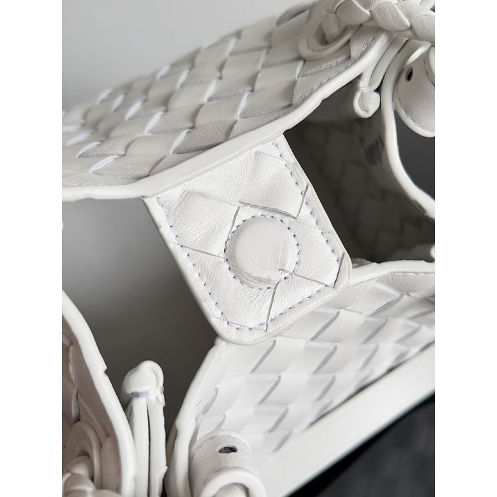 Bottega veneta Small Parachute bag 21x17x16,5cm Bags