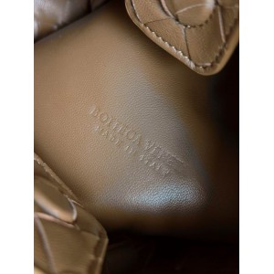 Bottega veneta Small Parachute bag 21x17x16,5cm Bags