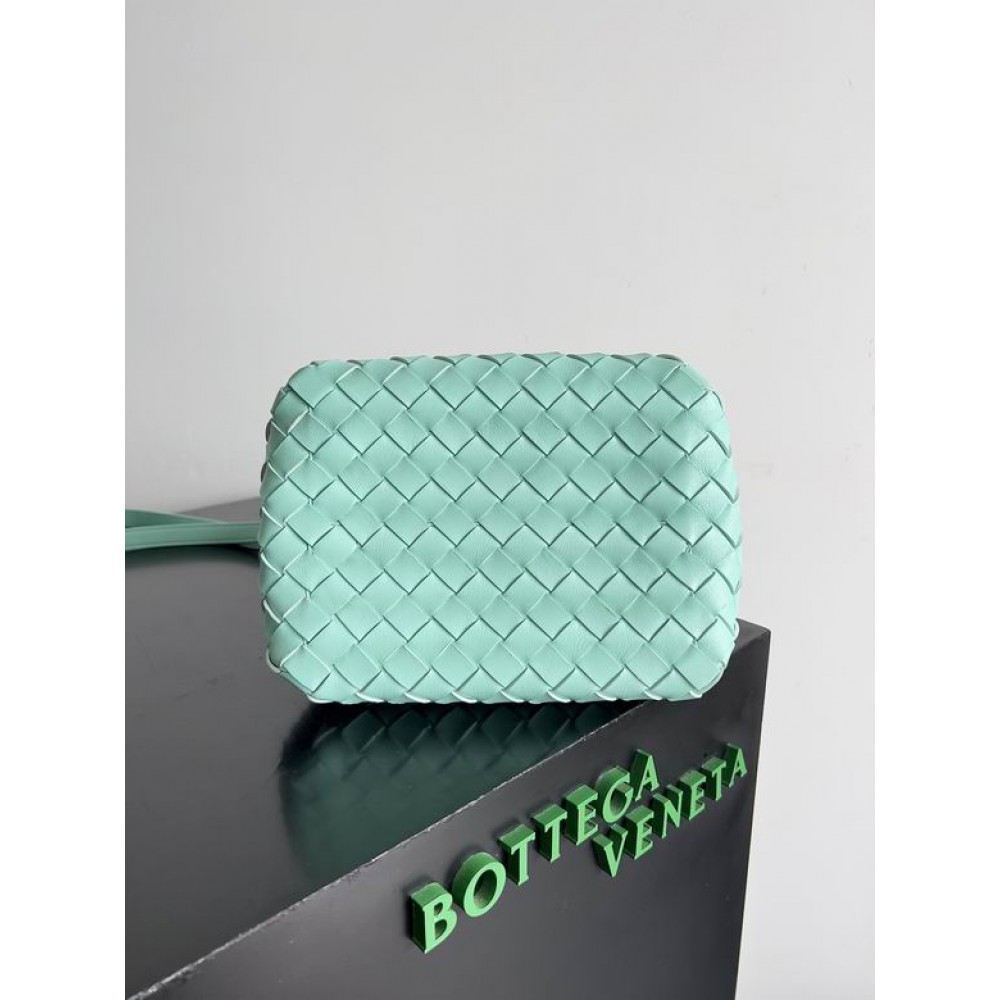 Bottega veneta Small Parachute bag 21x17x16,5cm Bags