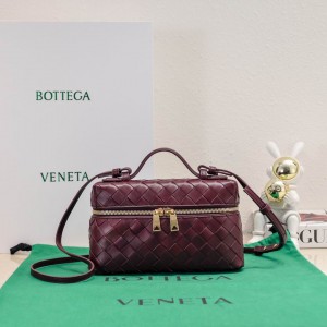 Bottega veneta Bang Bang Vanity Case 23x12.5x4cm Bags