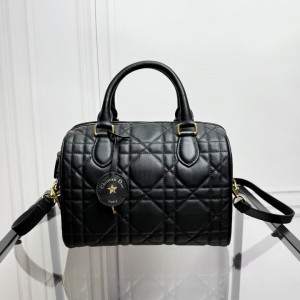 Dior Groove 25 Bag 25 x 19 x 16 cm Bags