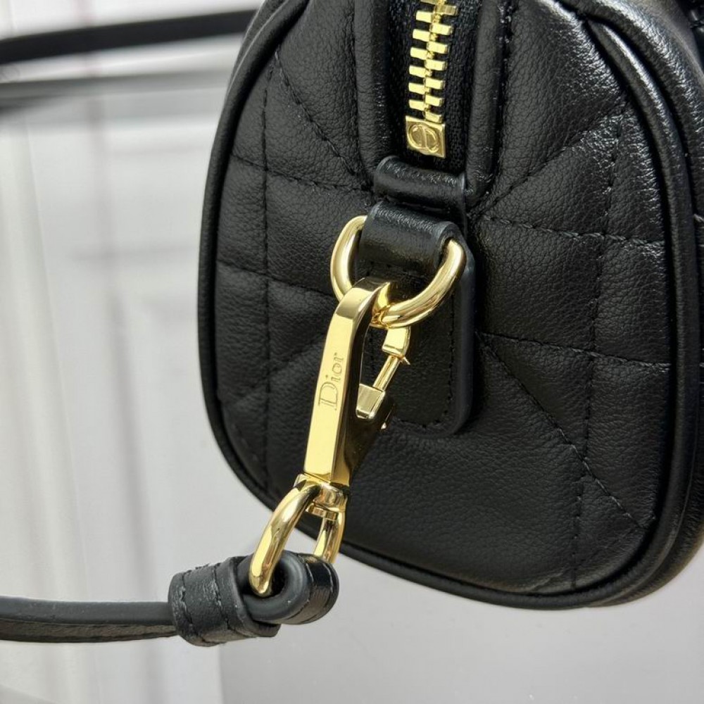 Dior Groove 16 Mini Bag 17 x 10 x 8 cm Bags