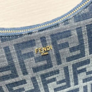 Fendi Mini Fendessence 20.5x7x28cm Bags